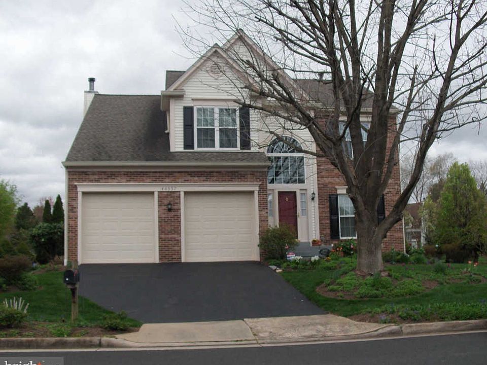 1st image of 46557 Hollymead Pl