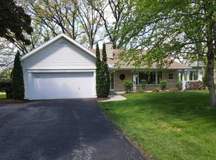 6519 Chestnut Dr, Windsor, WI 53598