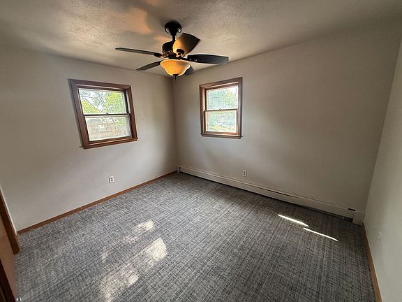 5th image of 301 W 21st St #4