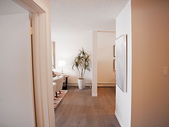 4th image of 121 Clancy Dr #398499