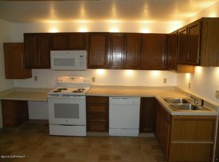 604 W Daron Dr APT 1, Palmer, AK 99645
