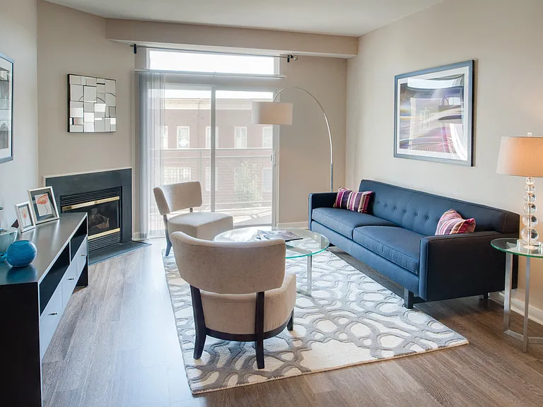 The Flats at Wheaton Station — Photo 7