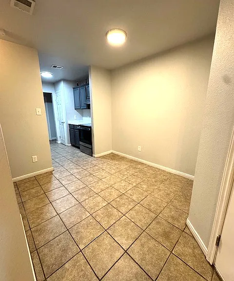 2105 Wind St #B — Photo 5