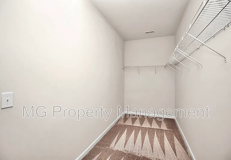 12700 Wither Steele Ct — Photo 18