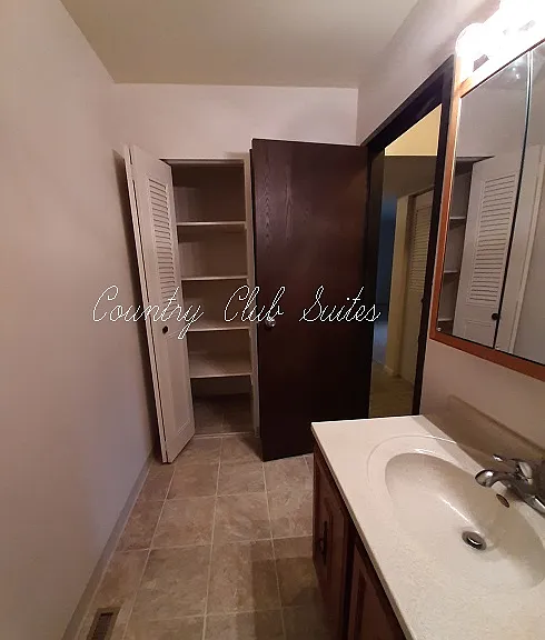 1000 Hespe Dr #101 — Photo 27