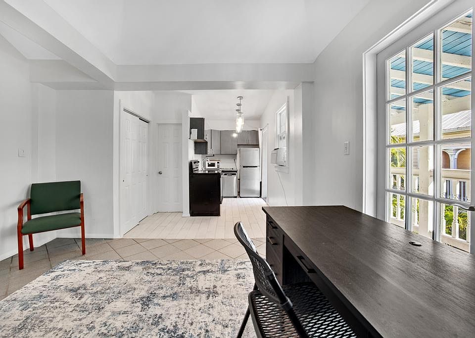 1st image of 623 Thomas St APT C