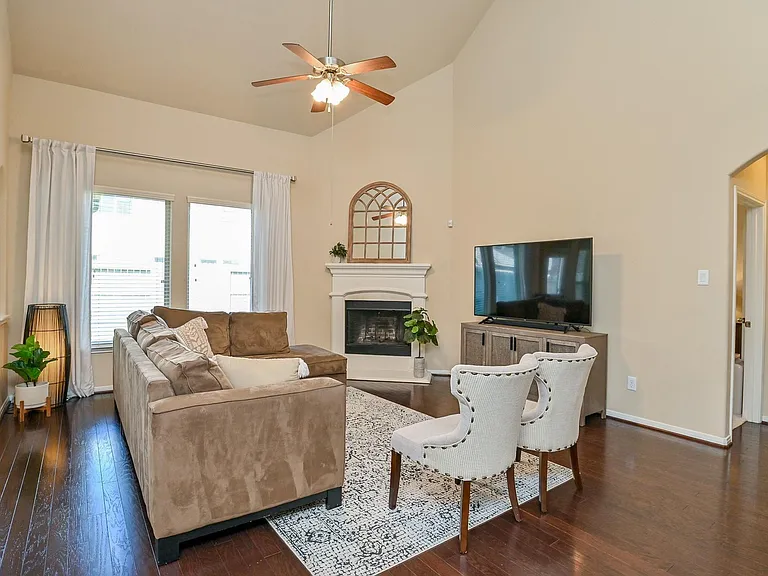 11743 Rastello Ln — Photo 10