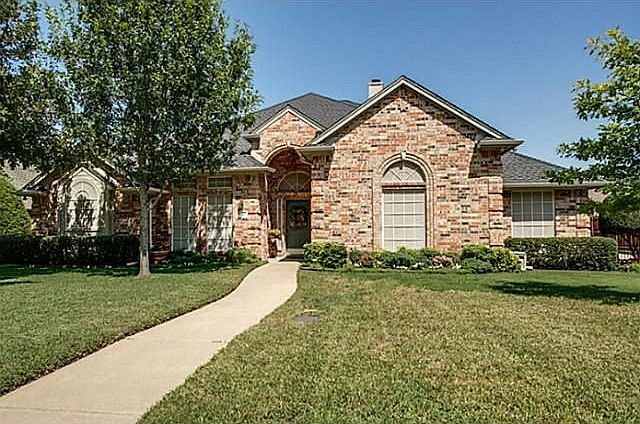 1st image of 3 Kimberly Ct