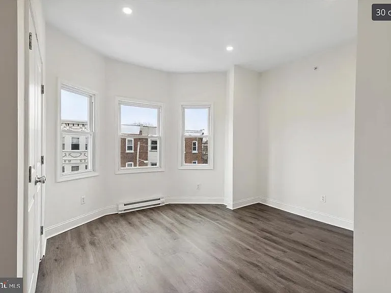 320 N 62nd St #C — Photo 3