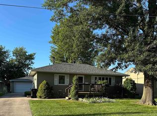 1449 Casa Blanca Ln, Ottumwa, IA 52501