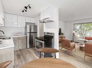 5451 California Ave SW APT 305, Seattle, WA 98136