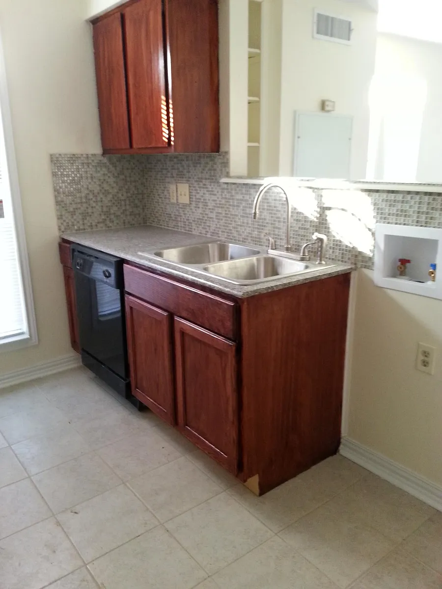 Building Photo - 1524 Hawk Tree Dr