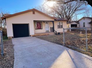 230 N Cherry St, Ada, OK 74820