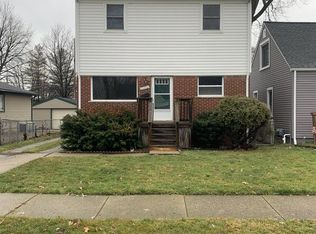26448 Rialto St, Madison Heights, MI 48071
