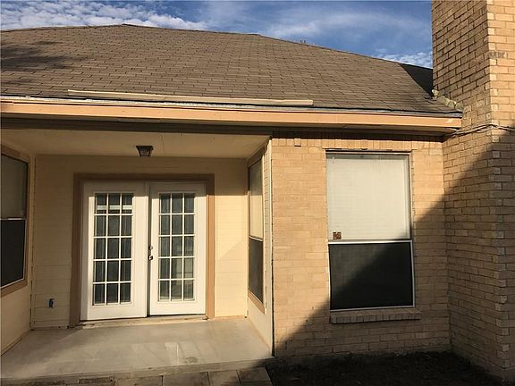 2nd image of 3410 Swan Ct