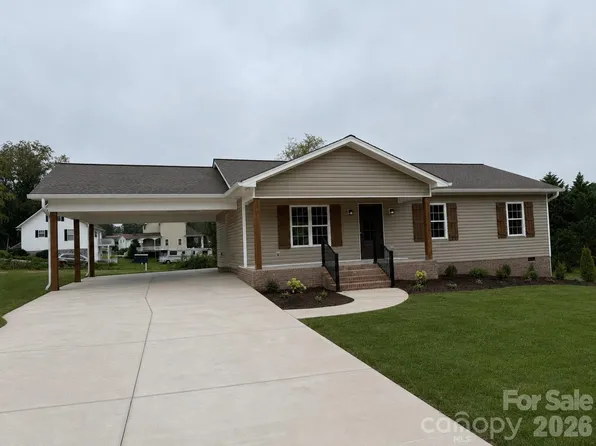155 Haven Cir, Stony Point, NC 28678