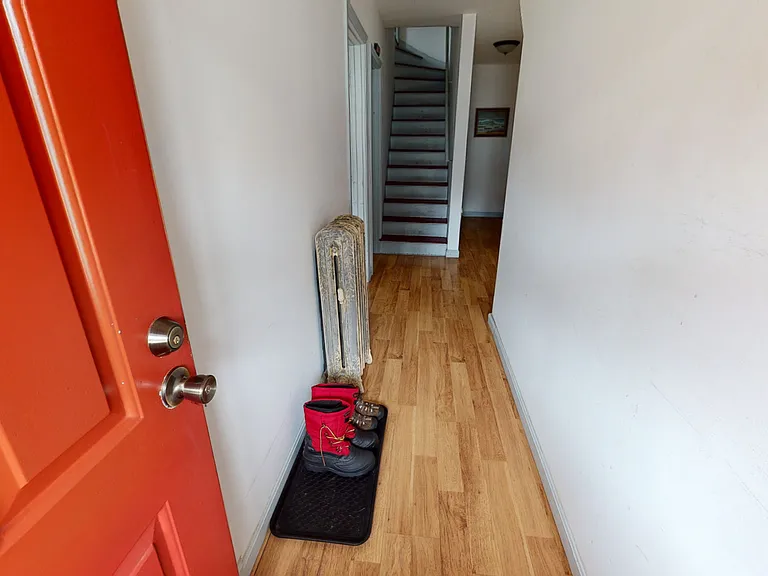 7-9 Dexter St — Photo 12