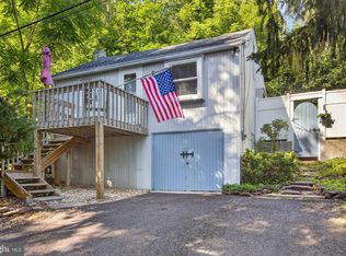 247 Pinetown Rd, Norristown, PA 19403