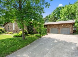 3808 Anderson Rd, Nashville, TN 37217