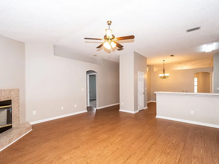 3138 Haverhill Ct — Photo 3