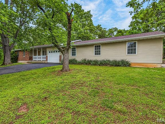4th image of 2580 Ridge Ln