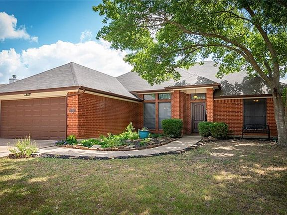 3rd image of 1236 Downwood Dr