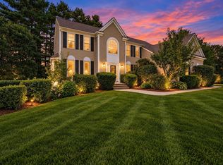 3 Washington Ln, Hopkinton, MA 01748