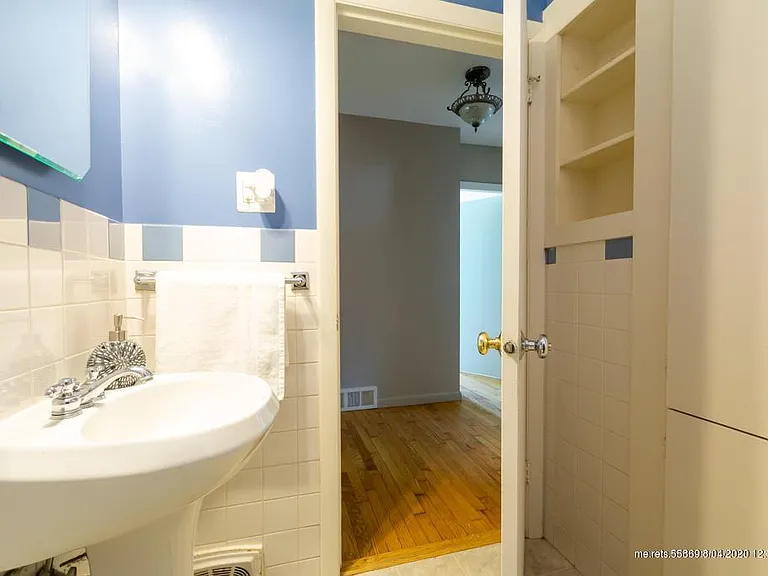 8 Williams Dr — Photo 14