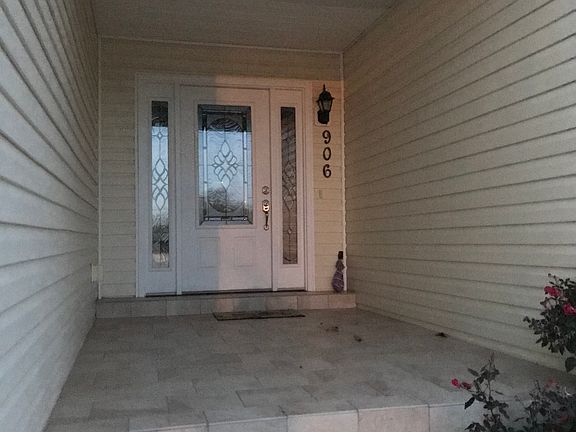 5th image of 906 Park Hills Ct