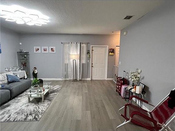 2nd image of 2650 NE 3rd Drive #102