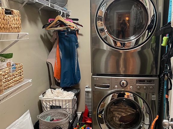 5th image of 12268 224th St #107