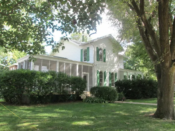 304 E Detroit Ave, Monmouth, IL 61462