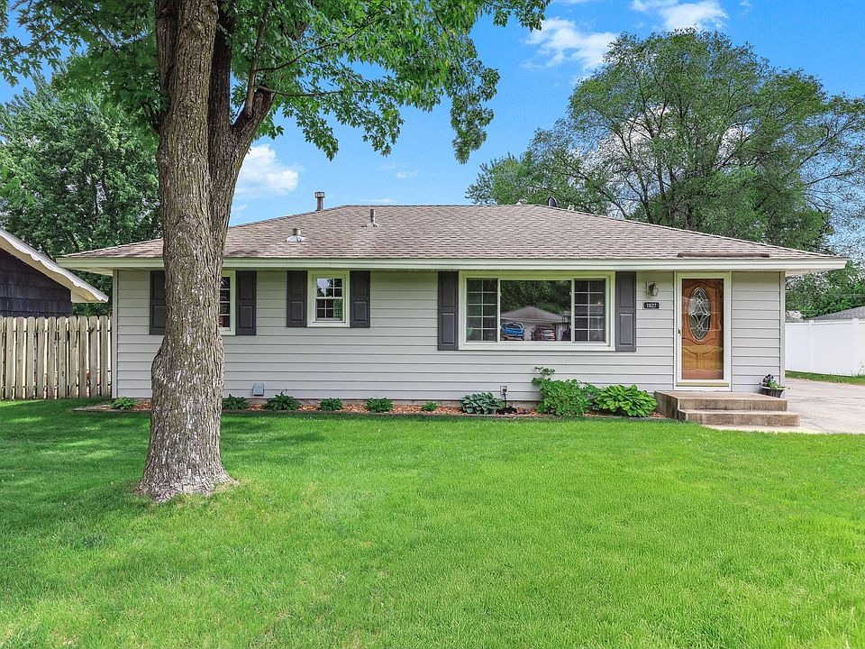 1st image of 11627 N Heights Dr NW