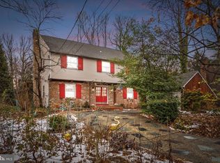 118 W Riding Rd, Cherry Hill, NJ 08003