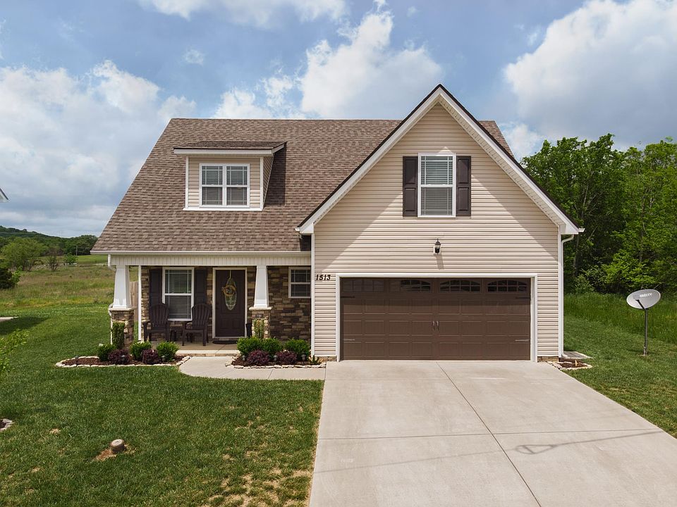 1st image of 1513 Gambill Wood Dr