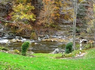 382 Broadstone Rd, Banner Elk, NC 28604