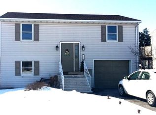 23 Antler Ln, New Oxford, PA 17350