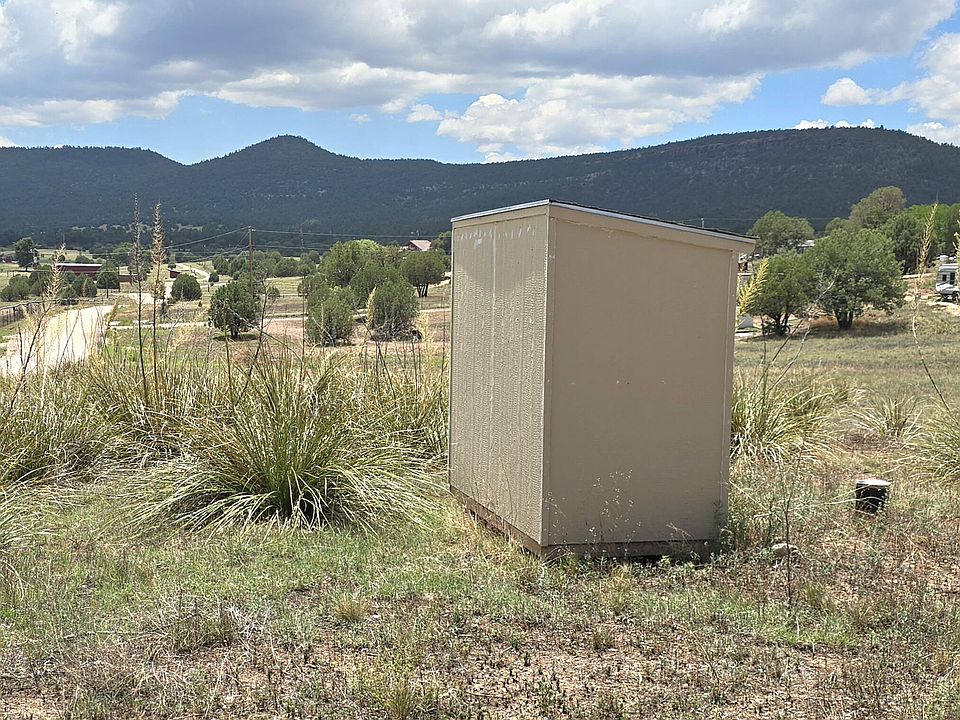 2nd image of 410-5 S Rolling Hills Rd