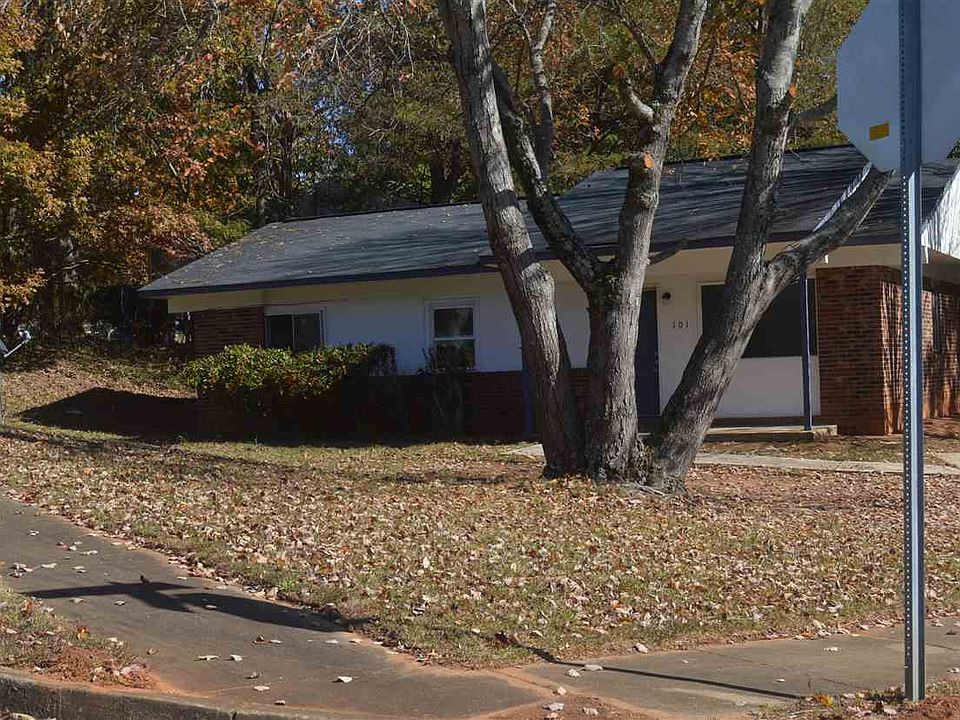 1st image of 101 Moffitt Ct