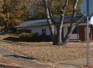 101 Moffitt Ct, Spartanburg, SC 29301