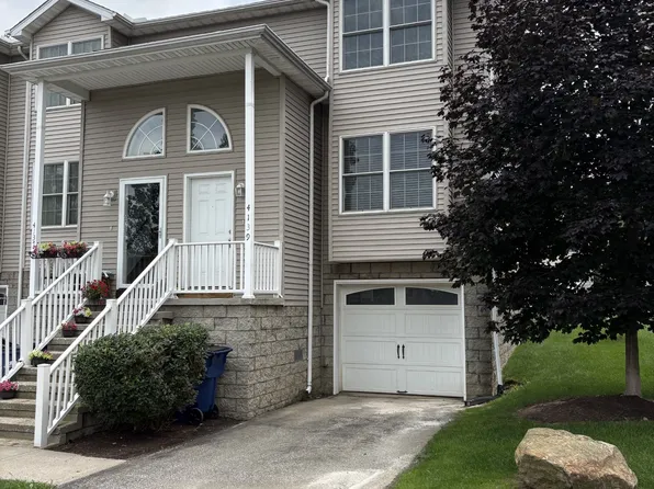 4103 Wood Hills Dr #1, Erie, PA 16510