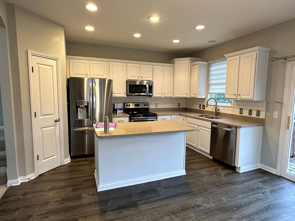 1st image of 6147 Cenpac Ave