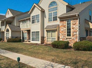 902 Foxmeadow Dr BUILDING 9, Royersford, PA 19468