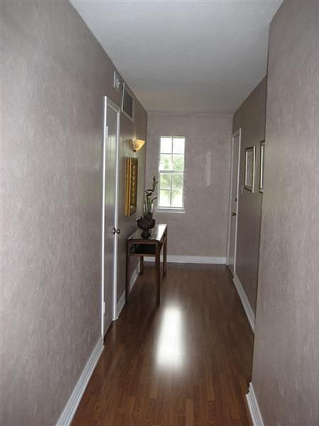 Entry way