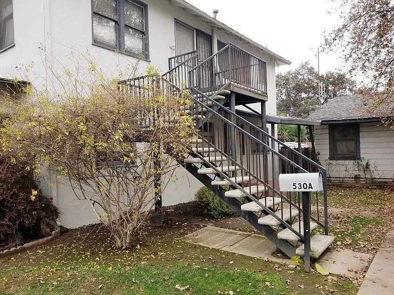 528 N Encina St — Photo 15