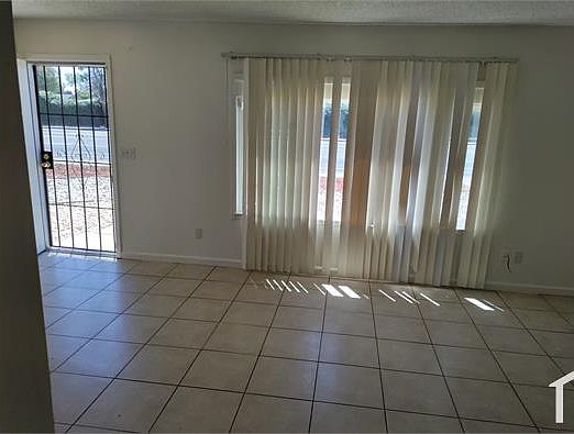 5th image of 4111 Brookfield Dr