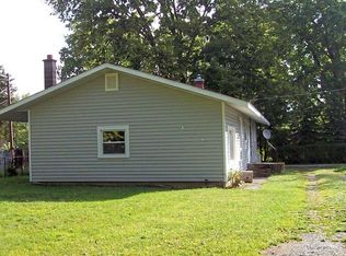 606 S West St, Winamac, IN