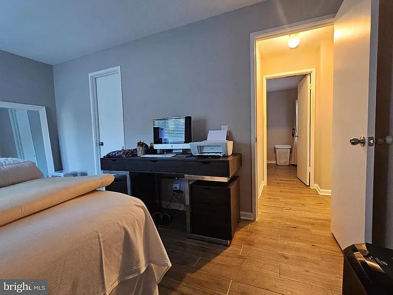 2493 Glengyle Dr #146 — Photo 11