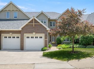 2864 Druid Hill Dr, Des Moines, IA 50315