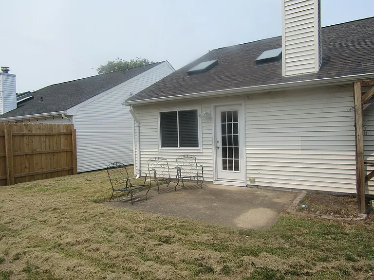 1884 Eunice Ct — Photo 30